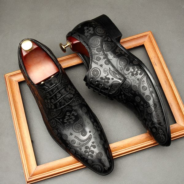 luxury men oxford shoes men dress shoes carving italian black genuine leather pointed toe lace up wedding office formal shoes
luxury men oxford shoes men dress shoes carving italian black genuine leather pointed toe lace up wedding office formal shoes