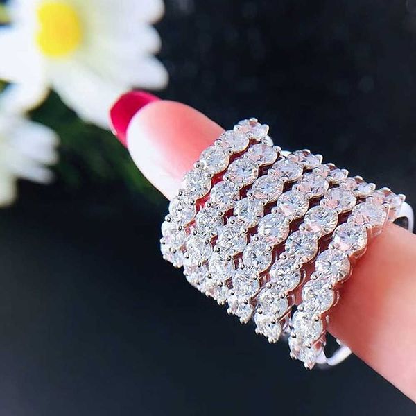 band rings huitan fashion women's ring with shiny cz stone daily wear exquisite girls finger accessories for party simple stylish jewel, Silver
band rings huitan fashion women's ring with shiny cz stone daily wear exquisite girls finger accessories for party simple stylish jewel, Silver