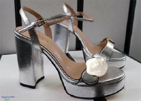 h01d latest 2021 stye real leather women sandals slippers heels shoes banquet party sflip flop neakers casual ov6436032, Black
h01d latest 2021 stye real leather women sandals slippers heels shoes banquet party sflip flop neakers casual ov6436032, Black