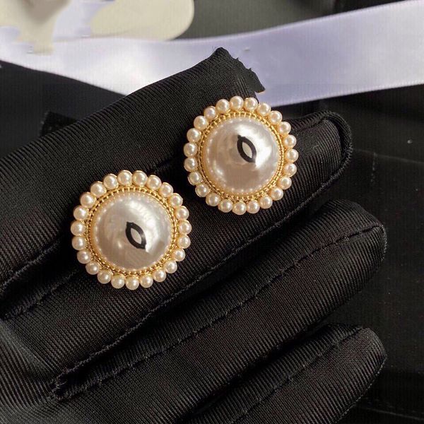 double letter stud earrings woman luxury designer hoop earring ccity jewelry women pearl ohrringe 87we, Golden;silver
double letter stud earrings woman luxury designer hoop earring ccity jewelry women pearl ohrringe 87we, Golden;silver