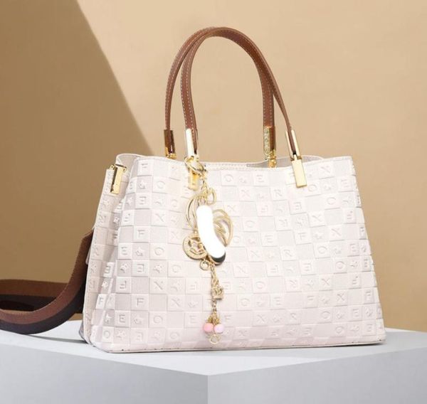 bag woman 2022 new temperament mature large capacity tote bag slant for women8857932
bag woman 2022 new temperament mature large capacity tote bag slant for women8857932