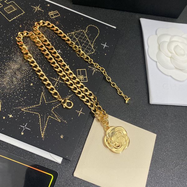 2023 fashion new designer ring luxury gold camellia pendant necklace exquisite gorgeous elegant no box, Silver
2023 fashion new designer ring luxury gold camellia pendant necklace exquisite gorgeous elegant no box, Silver