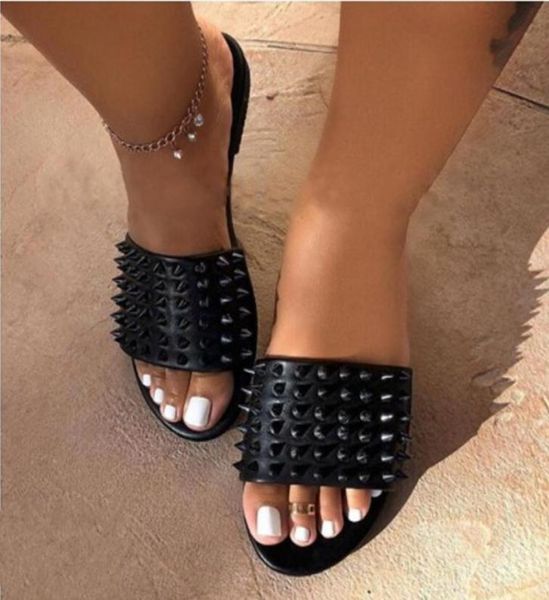 fashion rivets flat slippers outdoor summer women shoes three colors plus size lady beach slipper6862700, Black
fashion rivets flat slippers outdoor summer women shoes three colors plus size lady beach slipper6862700, Black