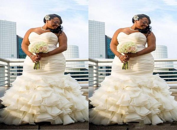 2017 plus size dubai arabic simple wedding dresses mermaid ruched draped robe de marriage sweetheart long floor length bridakl gow1920891, White
2017 plus size dubai arabic simple wedding dresses mermaid ruched draped robe de marriage sweetheart long floor length bridakl gow1920891, White
