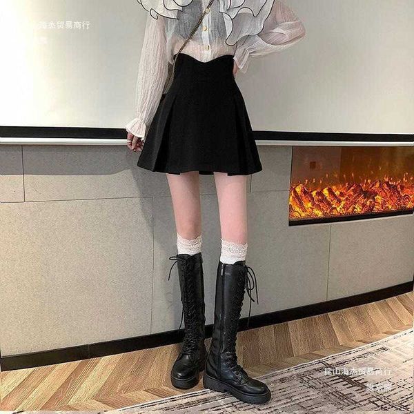 black fishbone high waisted skirt with a design sense of niche a-line cover over small figure pleated skirt for women in autumn and winter s
black fishbone high waisted skirt with a design sense of niche a-line cover over small figure pleated skirt for women in autumn and winter s