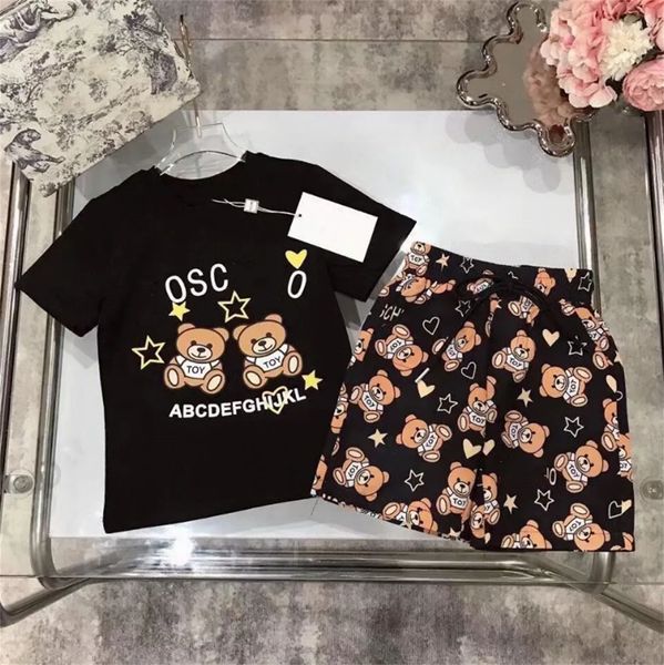 22ss child designer clothe sets letter bear childrens kids short sleeve t-shirt print shorts set suit brand boys clothing cotton tees size 9, White
22ss child designer clothe sets letter bear childrens kids short sleeve t-shirt print shorts set suit brand boys clothing cotton tees size 9, White