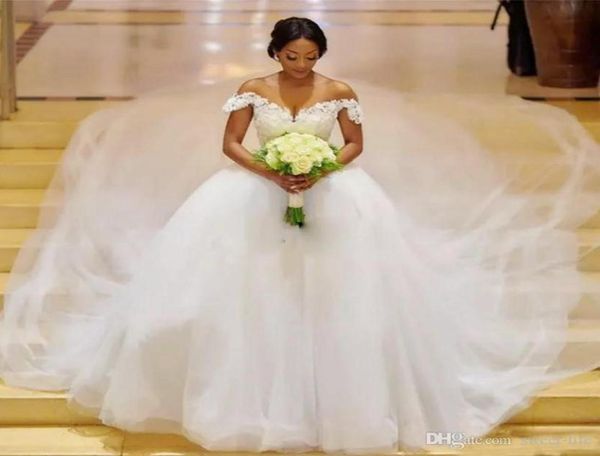 2020 plus size black girl wedding dresses sheer neck tulle lace african bride ball gown a line bridal dress9915078, White
2020 plus size black girl wedding dresses sheer neck tulle lace african bride ball gown a line bridal dress9915078, White