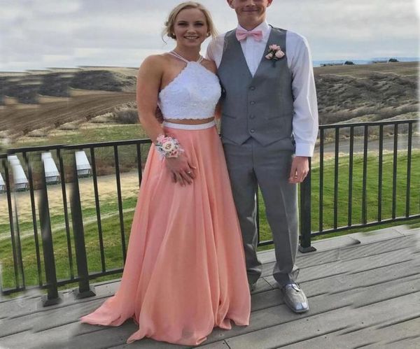 2019 white and coral two tone prom dresses twopiece halter neck sleeveless beads sequins lace appliqued crop long evening par2978111, Black
2019 white and coral two tone prom dresses twopiece halter neck sleeveless beads sequins lace appliqued crop long evening par2978111, Black