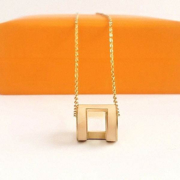 18k luxury design jewelry colorfast hypoallergenic designer classic luxury h pendant necklaces women gold letter necklace p00i#, Silver
18k luxury design jewelry colorfast hypoallergenic designer classic luxury h pendant necklaces women gold letter necklace p00i#, Silver