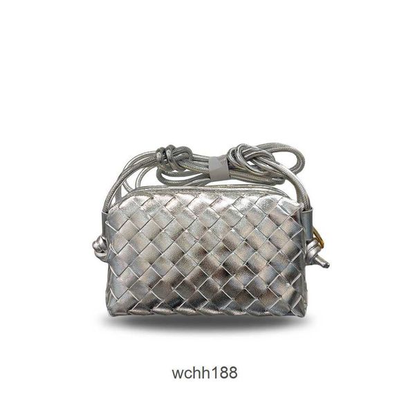 girl fashion bottegas evening bags 2023 loop square woven cloud women's designer handheld one shoulder crossbody bag classic colors aju
girl fashion bottegas evening bags 2023 loop square woven cloud women's designer handheld one shoulder crossbody bag classic colors aju