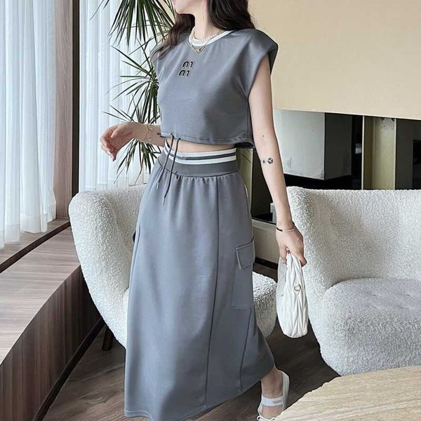 summer womens suit fashion sleeveless vest elastic waist skirt suits designer set skirts ribbon thin women clothing, White
summer womens suit fashion sleeveless vest elastic waist skirt suits designer set skirts ribbon thin women clothing, White