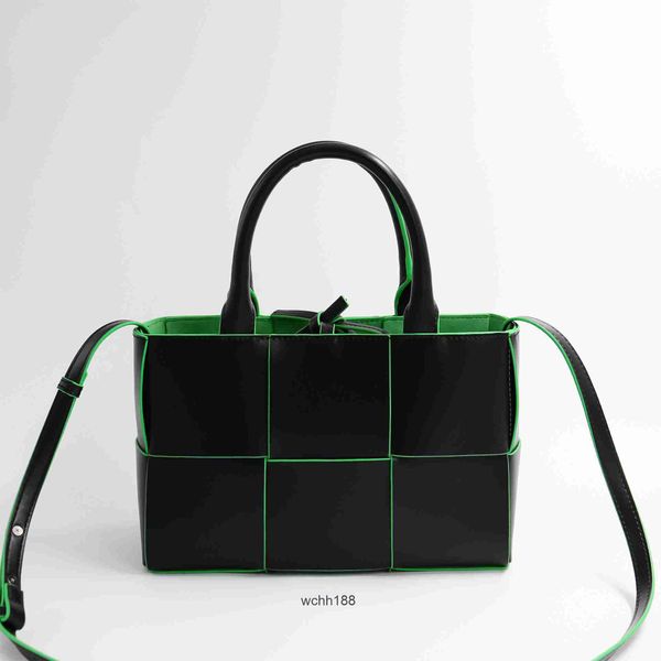 commuting evening bottegas designer leather bags 2023 bag tote arco totes girl woven shoulder handbag large capacity blocking grid messenger
commuting evening bottegas designer leather bags 2023 bag tote arco totes girl woven shoulder handbag large capacity blocking grid messenger