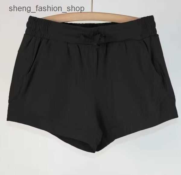 lulus uarun yoga suit, uarun women's casual shorts, summer outerwear loose fitting pants, quick drying, breathable pants, mesh kk 4 76v, White;black
lulus uarun yoga suit, uarun women's casual shorts, summer outerwear loose fitting pants, quick drying, breathable pants, mesh kk 4 76v, White;black