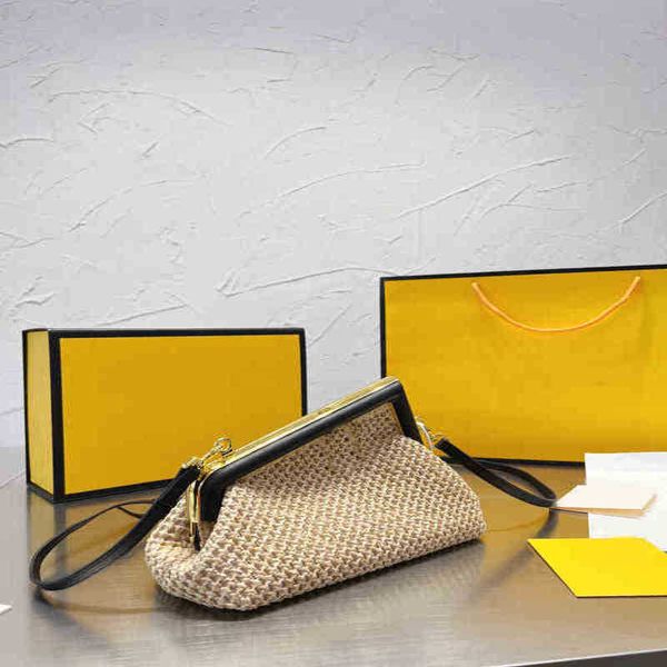club bag luxury designer handbags metal hemming leather fashion women belt bag ladies single shoulder messenger wallet purse 0612-111
club bag luxury designer handbags metal hemming leather fashion women belt bag ladies single shoulder messenger wallet purse 0612-111