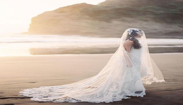 vintage white ivory one layer lace edge veil long wedding veils cathedral train bridal accessories2016467, Black
vintage white ivory one layer lace edge veil long wedding veils cathedral train bridal accessories2016467, Black