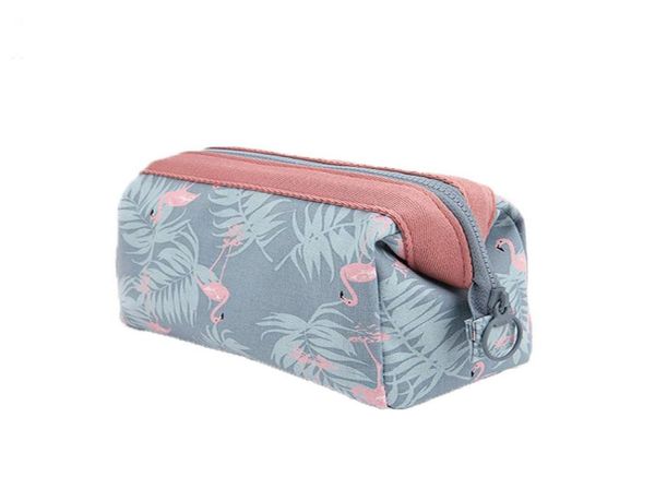 2017 new design portable cosmetic bag travel cosmetics bag trousse de maquillage necessaire women waterproof toiletry kits9613876
2017 new design portable cosmetic bag travel cosmetics bag trousse de maquillage necessaire women waterproof toiletry kits9613876