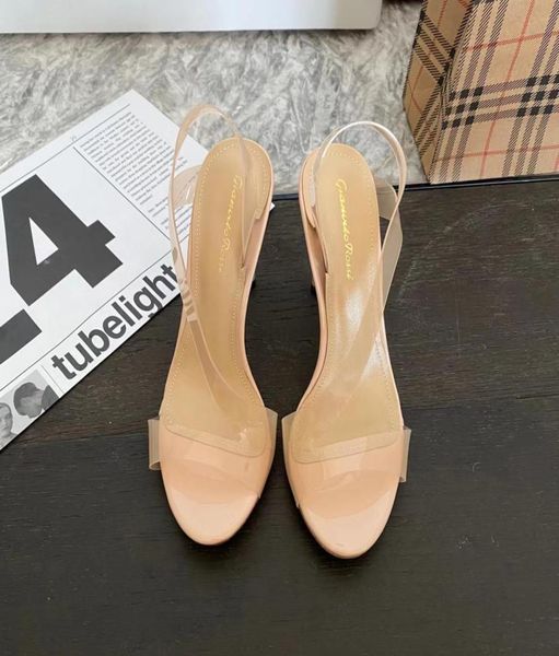 gianvito rossi 2022 metropolis sandals ultramodern and elegant 115mm stiletto heel available in 7 colors1057840, Black
gianvito rossi 2022 metropolis sandals ultramodern and elegant 115mm stiletto heel available in 7 colors1057840, Black