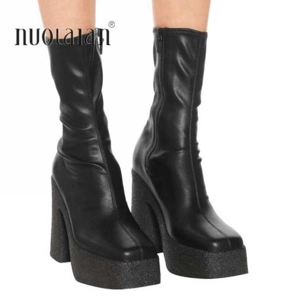 2021 new brand women autumn winter warm boots high heels platform black brown zipper shoes woman ankle boots big size 3542 y2769684
2021 new brand women autumn winter warm boots high heels platform black brown zipper shoes woman ankle boots big size 3542 y2769684