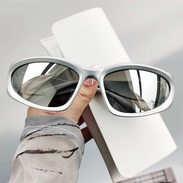 luxury brand fashion sunglasses outdoor summer popular women's punk unique sports sun glasses men uv400 goggle shades mirror colorful y, White;black
luxury brand fashion sunglasses outdoor summer popular women's punk unique sports sun glasses men uv400 goggle shades mirror colorful y, White;black