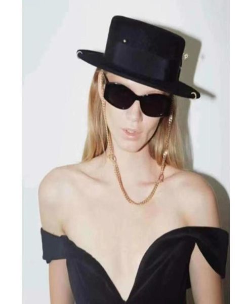202009weimin autumn winter british style metal ring pin chain wool lady fedoras cap women for a streetstyle shooting4535470, Blue;gray
202009weimin autumn winter british style metal ring pin chain wool lady fedoras cap women for a streetstyle shooting4535470, Blue;gray