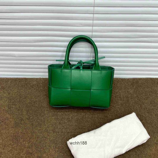 texture evening bottegas designer portable bags 2023 bag arco summer totes girl woven messenger women's large capacity commuter tote k1
texture evening bottegas designer portable bags 2023 bag arco summer totes girl woven messenger women's large capacity commuter tote k1