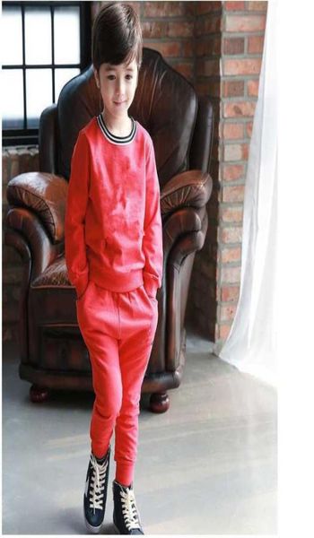 2019 new spring autumn boys tracksuits fashion boy sports sets children long sleeve casual tshirtpants 2pcs set kids suits outfi4677133, White
2019 new spring autumn boys tracksuits fashion boy sports sets children long sleeve casual tshirtpants 2pcs set kids suits outfi4677133, White