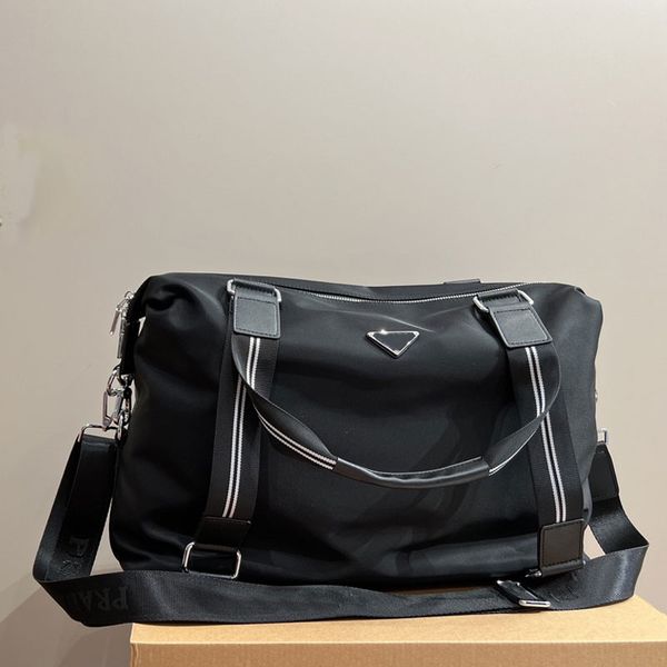 black travel shopping bag nylon handbag large capacity tote bags fashion triangle decoration leather handle zipper open men designer handbag
black travel shopping bag nylon handbag large capacity tote bags fashion triangle decoration leather handle zipper open men designer handbag