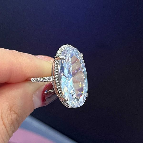 band rings huitan 2022 trend oval cubic zircon crystal wedding rings for women luxury silver color engagement proposal ring fashion jewelry
band rings huitan 2022 trend oval cubic zircon crystal wedding rings for women luxury silver color engagement proposal ring fashion jewelry