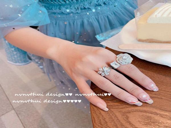 brilliant malachite green camellia gemstone ring designer 18k yellow gold plated yellow waterdrop crown ring6256607, Gray
brilliant malachite green camellia gemstone ring designer 18k yellow gold plated yellow waterdrop crown ring6256607, Gray