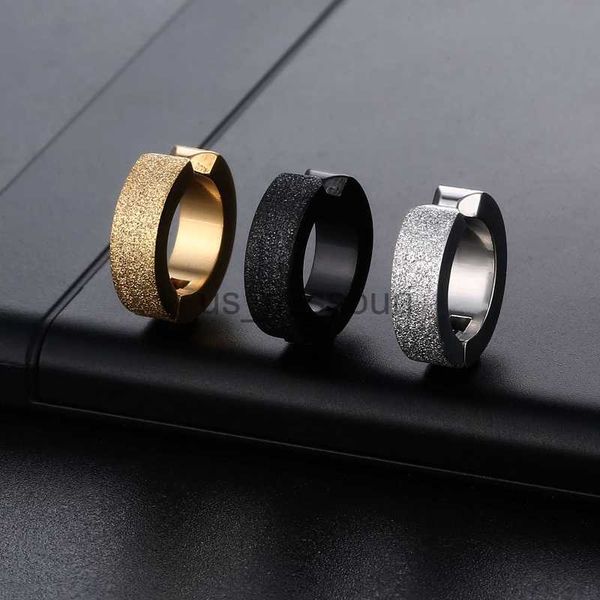 stud 1 piece menswomen titanium steel ear clip non piercing earrings fake earrings male earring frosted ear circle punk jewelry gift j230529, Golden;silver
stud 1 piece menswomen titanium steel ear clip non piercing earrings fake earrings male earring frosted ear circle punk jewelry gift j230529, Golden;silver