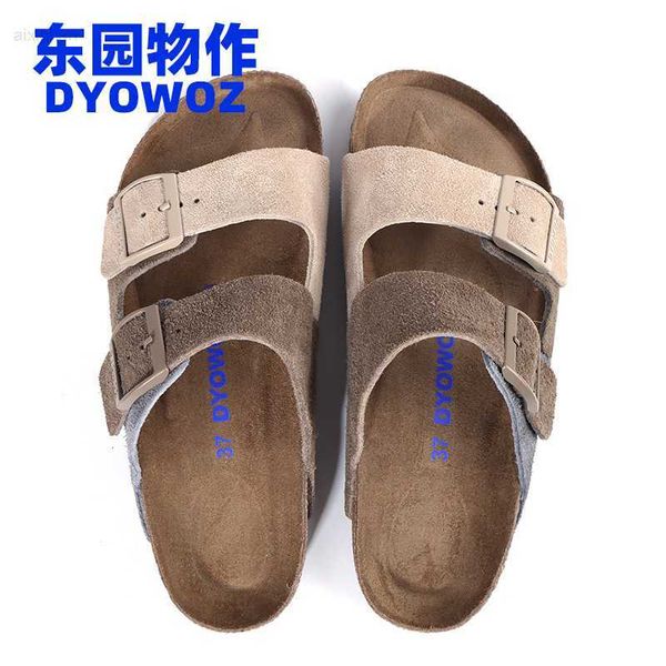 dongyuan wuzuo cork shoes genuine leather casual color matching comfortable slippers couple style boken cool slippers for outer wear, Black
dongyuan wuzuo cork shoes genuine leather casual color matching comfortable slippers couple style boken cool slippers for outer wear, Black
