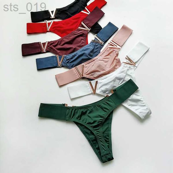 briefs panties europe and the united states v-shaped metal thong sports hip lift low waist high fork t pants women thong lingerie cute j2305, Red;black
briefs panties europe and the united states v-shaped metal thong sports hip lift low waist high fork t pants women thong lingerie cute j2305, Red;black