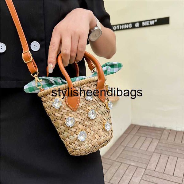 stylisheendibags totes fashion braided handbags 2022 new women's bags seaside beach bags diamond messenger bags women's wallets an
stylisheendibags totes fashion braided handbags 2022 new women's bags seaside beach bags diamond messenger bags women's wallets an
