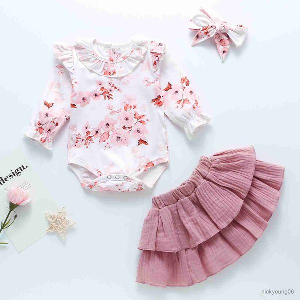 clothing sets baby girl's clothes set round neck long sleeve flower print ruffles romper solid color pleated bubble skirt bow headband, White
clothing sets baby girl's clothes set round neck long sleeve flower print ruffles romper solid color pleated bubble skirt bow headband, White