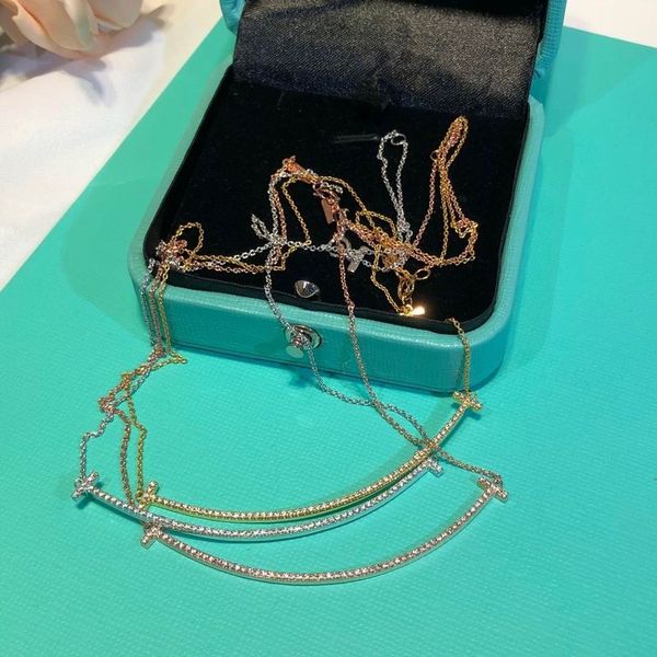 2023 lovely cute pendant necklaces long silver rose gold thin stainless steel chain diamond strip luxury designer women necklace with blue d
2023 lovely cute pendant necklaces long silver rose gold thin stainless steel chain diamond strip luxury designer women necklace with blue d