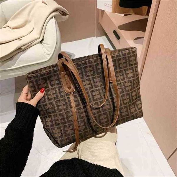 2023 designer bag pop live broadcast tote bag hand fashion commuter single shoulder diagonal gnw9
2023 designer bag pop live broadcast tote bag hand fashion commuter single shoulder diagonal gnw9