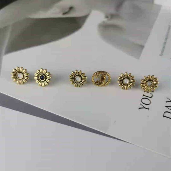 designer jewelry bracelet necklace ring asymmetric flower earrings make old style sunflower, Golden
designer jewelry bracelet necklace ring asymmetric flower earrings make old style sunflower, Golden
