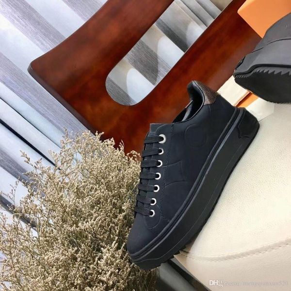 casual shoes lace-up running trainers woman shoe men gym sneakers women travel leather fashion lady flat designer letters platform sneaker l, Black
casual shoes lace-up running trainers woman shoe men gym sneakers women travel leather fashion lady flat designer letters platform sneaker l, Black