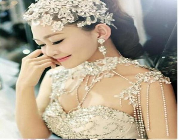new 2017 luxury lace rhinestone necklace wedding shoulder decoration first jewelry gift box bling bling bohemain3266662, White
new 2017 luxury lace rhinestone necklace wedding shoulder decoration first jewelry gift box bling bling bohemain3266662, White
