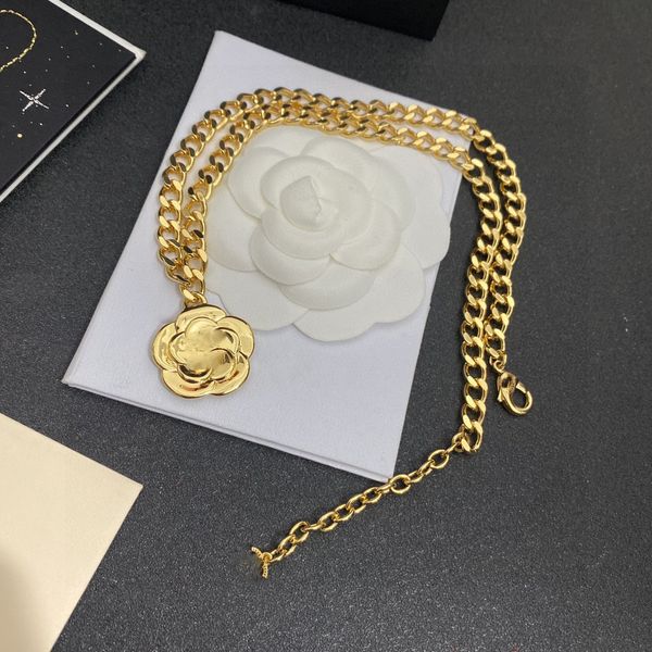 2023 fashion new designer ring luxury gold camellia pendant necklace exquisite gorgeous elegant no box, Silver
2023 fashion new designer ring luxury gold camellia pendant necklace exquisite gorgeous elegant no box, Silver