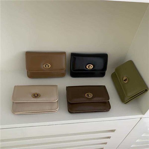 korean style ins purses simple card holder solid color lock pouch coin purse multi compartment document package mini, Red;black
korean style ins purses simple card holder solid color lock pouch coin purse multi compartment document package mini, Red;black