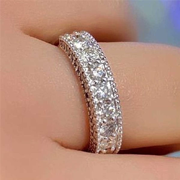 band rings huitan silver color engagement ring for women aaa cubic zirconia fashion contracted design wedding bands jewelry aa230530
band rings huitan silver color engagement ring for women aaa cubic zirconia fashion contracted design wedding bands jewelry aa230530
