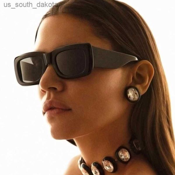 sunglasses vintage oversized square sunglasses women retro brand design rectangular frame leopard sun glasses shades uv400 l230523, White;black
sunglasses vintage oversized square sunglasses women retro brand design rectangular frame leopard sun glasses shades uv400 l230523, White;black
