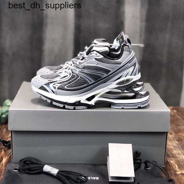 paris spring shoes 2022 new thick soles high breathability and shock absorption daddy shoes men's casual sports shoes women's, Black
paris spring shoes 2022 new thick soles high breathability and shock absorption daddy shoes men's casual sports shoes women's, Black