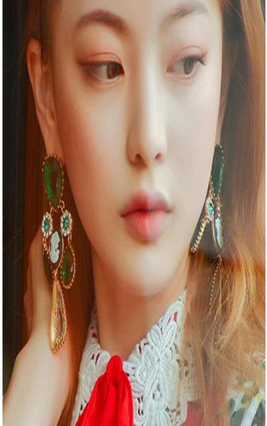 new fashion baroque vintage long crystal earrings goldsilver color green dangles earrings for women stone6491652, Silver
new fashion baroque vintage long crystal earrings goldsilver color green dangles earrings for women stone6491652, Silver