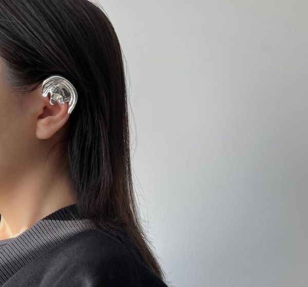 2022 new ear clip earmuffs screw back hiphop men039s and women039s street fashion brand novel exaggerated allmatch jewelry8570019, Silver
2022 new ear clip earmuffs screw back hiphop men039s and women039s street fashion brand novel exaggerated allmatch jewelry8570019, Silver