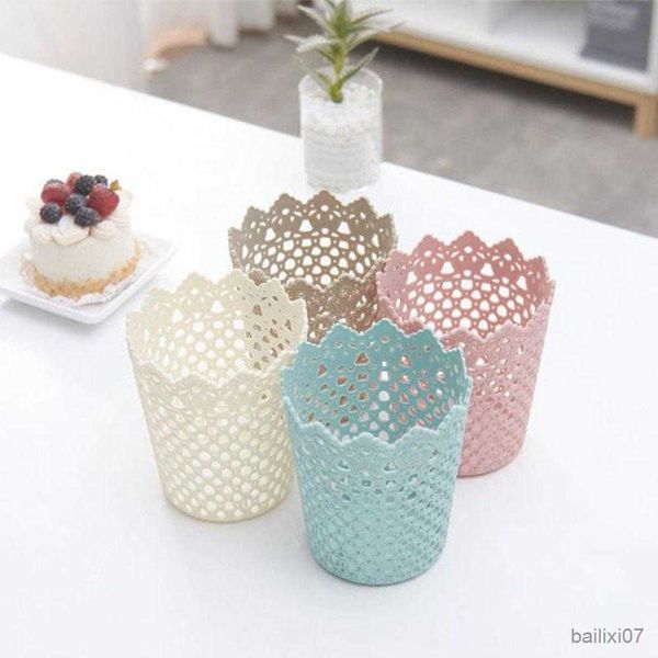 basket plastic storage basket multifunctional hollow flower cylinder pen holder makeup brush storage basket holder deskorganizer
basket plastic storage basket multifunctional hollow flower cylinder pen holder makeup brush storage basket holder deskorganizer