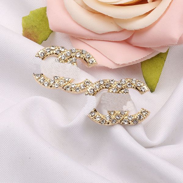 20style luxury 18k gold plated 925 silver brand designer letters stud elegant famous women studs crystal diamond earring wedding party jewer, Golden;silver
20style luxury 18k gold plated 925 silver brand designer letters stud elegant famous women studs crystal diamond earring wedding party jewer, Golden;silver
