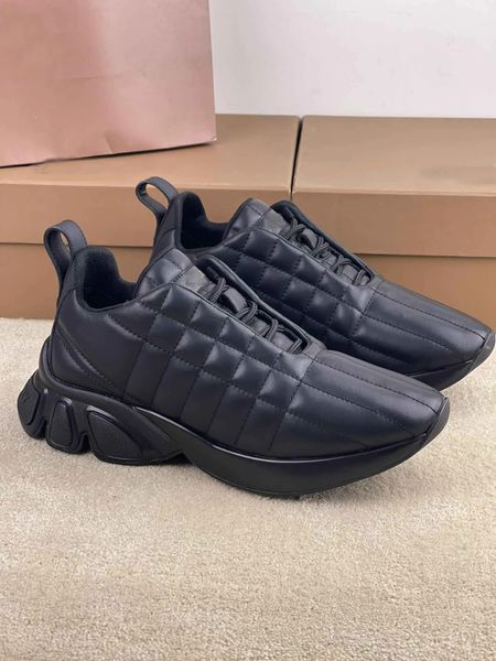 sports-inspired quilted leather classic sneaker shoes check calf leather white black nude blue brand outdoor runner sports 38-46
sports-inspired quilted leather classic sneaker shoes check calf leather white black nude blue brand outdoor runner sports 38-46