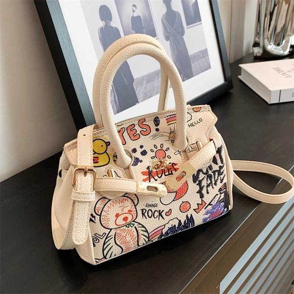 designer bags h ermes handbags graffiti handheld bag for women 2023 new trendy and fashionable bag for small people versatile crossbody bag
designer bags h ermes handbags graffiti handheld bag for women 2023 new trendy and fashionable bag for small people versatile crossbody bag